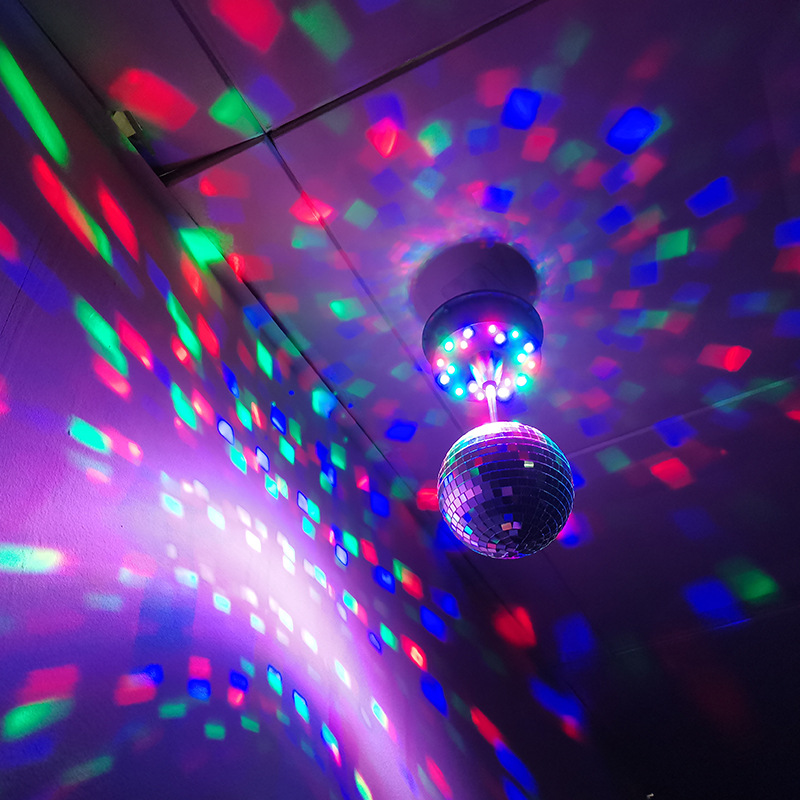 Disco Ball Mirror - 5-дюймовый диско-шар с гибкой LED-подсветкой и