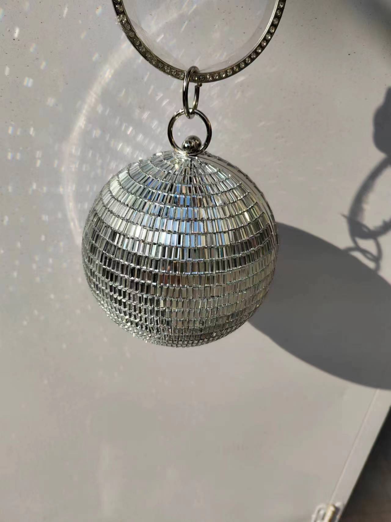 Высококачественный кошелек 202 – обзор и цена Disco Ball Mirror